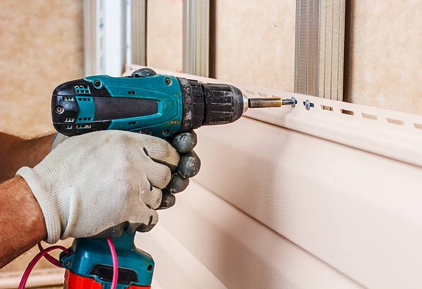 Best Hoarding Cleanup  in Visalia, CA